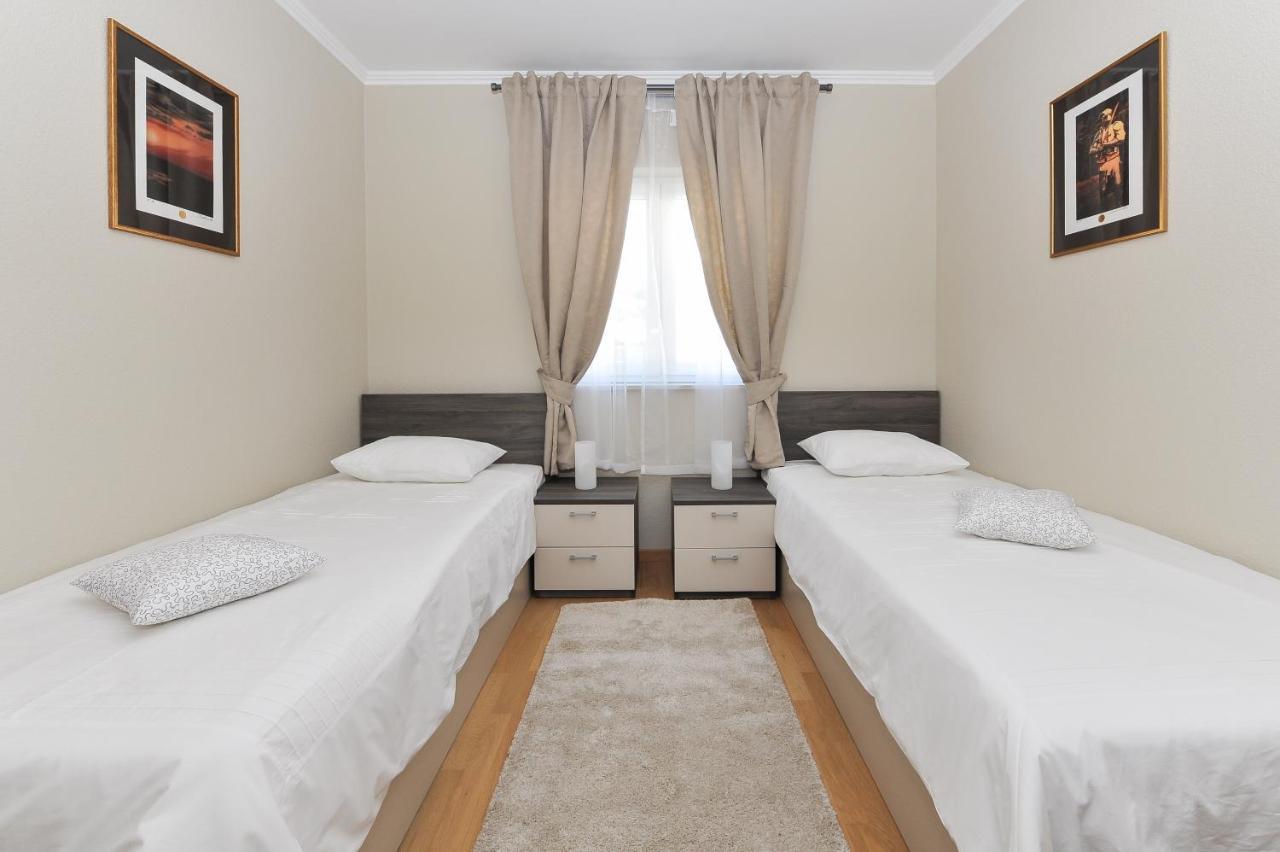 Apartmani Peric 1 Meka Draga Obrovac Zewnętrze zdjęcie